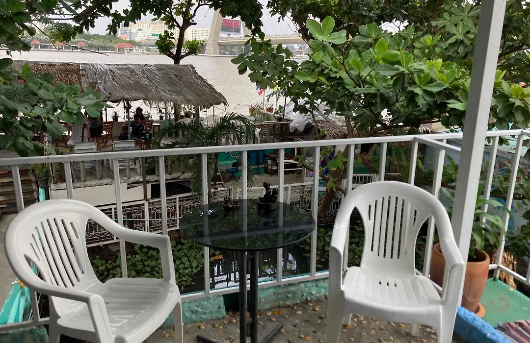 New Phiman Riverview Guesthouse-1